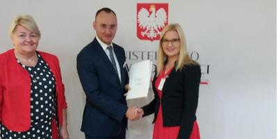 Będzie nowy sprzęt dla OSP z terenu Gminy Pułtusk - umowa na dotację celową podpisana