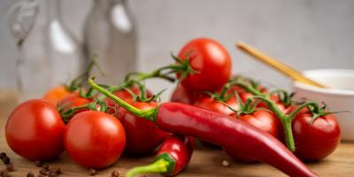 Dlaczego po zjedzeniu papryczki czujemy drapanie w gardle?