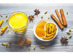 Kurkumowe Latte. Złote mleko dla wzmacniania odporności i energii