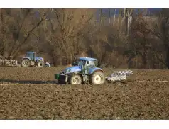 Czym cechuje się odkładnica pługa?