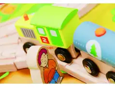 Znowu modne drewniane zabawki dla dzieci