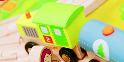 Znowu modne drewniane zabawki dla dzieci