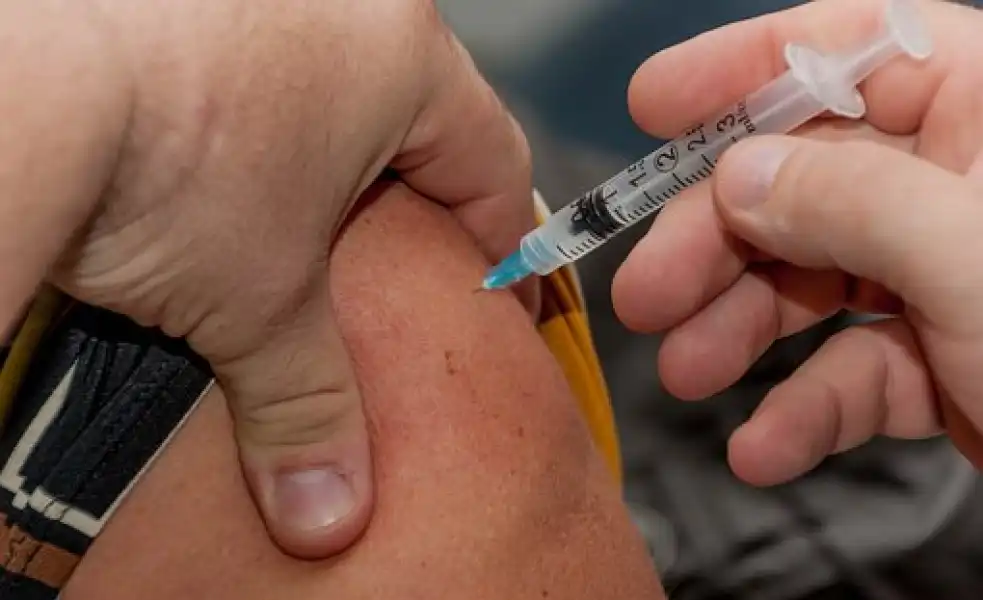 Darmowe szczepienia przeciw grypie dla Rodzin 3+ w Pułtusku