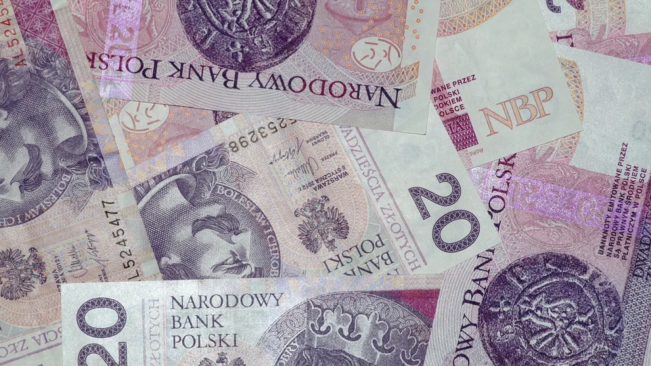 Od 1 marca 2018 emeryci i renciści dostaną więcej