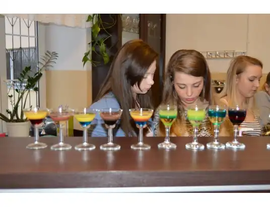 Napoje mieszane-warstwowe – Party Drinks
