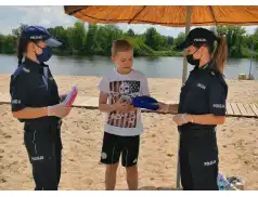 Kręci mnie bezpieczeństwo…nad wodą - pułtuscy policjanci prowadzą akcję informacyjno-edukacyjną
