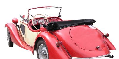 Pułtusk: Rajd starych samochodów