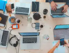 Szkolenia online – czy warto?