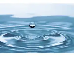 Czym grozi nadmierne spożywanie wody? 