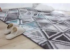 Domowe sposoby na czysty i pachnący dywan.