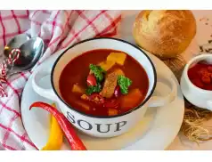 Gulasz z dyni. Jesienna rozkosz na twoim talerzu.