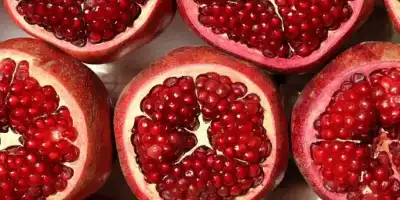 Czy warto jeść granaty? Właściwości zdrowotne.
