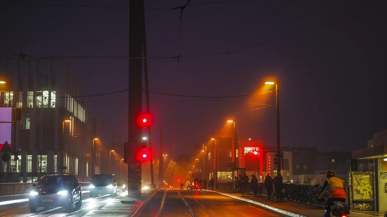Jesień na drogach – zachowaj ostrożność
