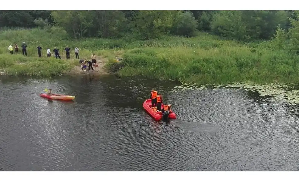 Na rzece Narew w Pułtusku trawały poszukiwania zaginionych. Akcja zakończyła się pomyślnie!