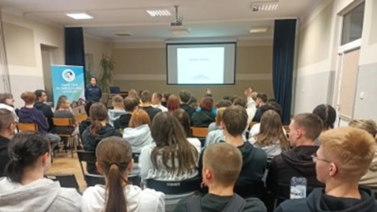 Kampania Białych Serc w Zespole Szkół im. B. Prusa w Pułtusku i Zespole Placówek Oświatowych w Obrytem