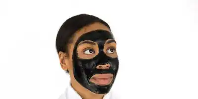 Młodo wyglądać to marzenie każdej kobiety.