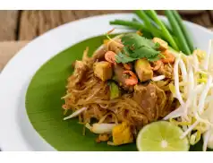 Pad Thai - aromatyczny i pyszny makaron z Tajlandii