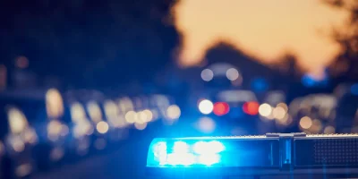 Wyprzedził auto na przejściu. Nie wiedział, że to nieoznakowany radiowóz