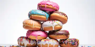 Słodkie Maluchy. Pączki na jogurcie greckim w ekspresowym tempie.