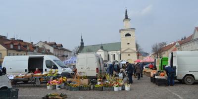 Można już handlować artykułami przemysłowymi na pułtuskich targowiskach