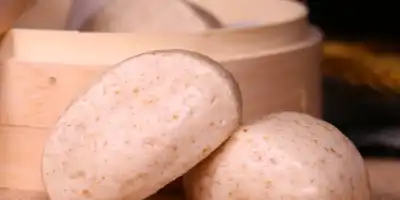 Sezonowe danie czyli parowańce, pampuchy, kluski na parze.