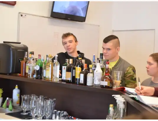Certyfikowani barmani z pułtuskiego Prusa