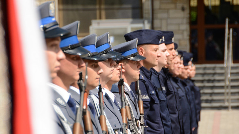 Nowi policjanci w garnizonie mazowieckim, zasilą również komendę w Pułtusku