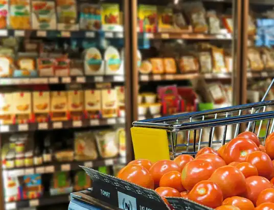 Tesco likwiduje i zamyka swoje sklepy w Polsce. Czy nasze pułtuskie znalazło się na podanej liście? [Lista sklepów]