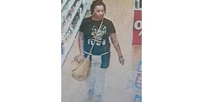 Pułtuska policja poszukuje dwóch kobiet podejrzanych o kradzież kosmetyków