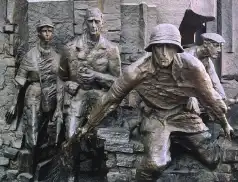 75.rocznica wybuchu Powstania Warszawskiego. Oddajmy hołd i uczcijmy pamięć poległych i zamordowanych!