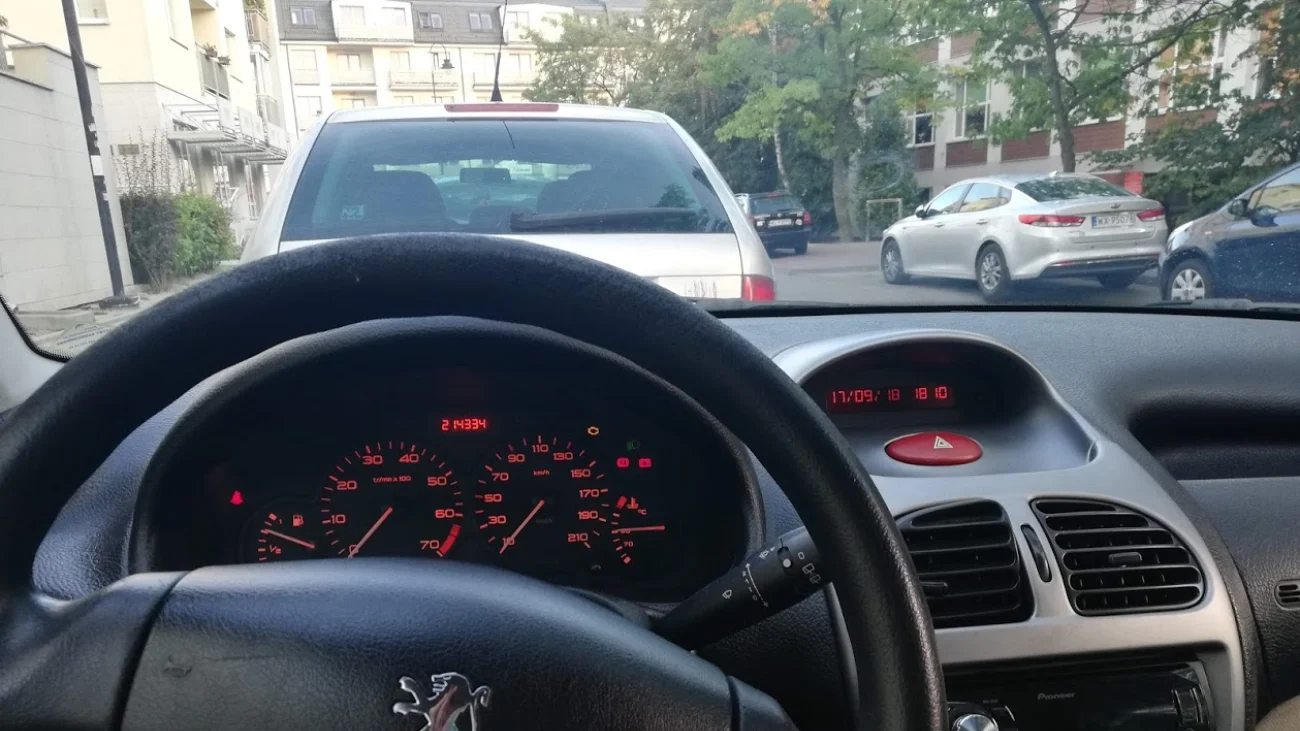 Więzienie za cofanie liczników samochodowych. Zmiany w polskim prawie.