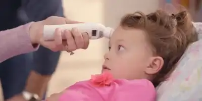 Leki przeciwgorączkowe - kiedy podać je dziecku?
