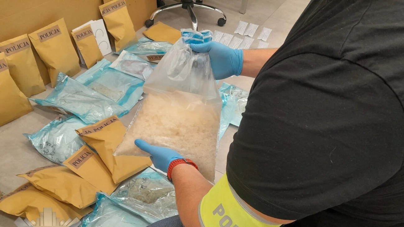 Ponad 20 kg narkotyków zabezpieczonych w Pułtusku. Dwie osoby aresztowane