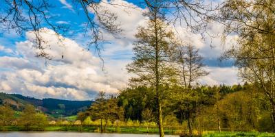 Policjant w czasie wolnym od służby odnalazł skradzioną łódź