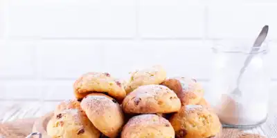 Zdrowsza alternatywa dla tradycyjnych pączków. Pączki z twarogiem prosto z pieca.