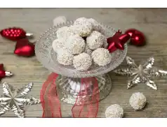 Prosty przepis na kokosowo - jaglane kulki mocy