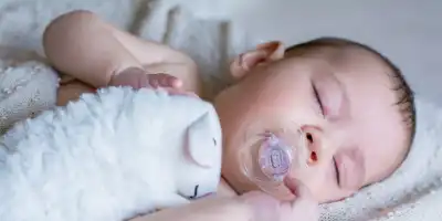 Warkocz jako zabezpieczenie łóżeczka Twojego dziecka