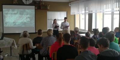 O GŁODZIE, NIEDOŻYWIENIU I MARNOWANIU ŻYWNOŚCI W SOSW W PUŁTUSKU