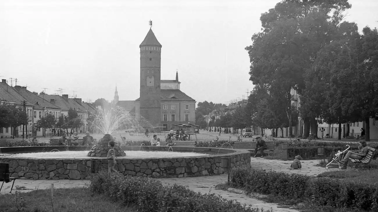 Pułtuska fontanna z lat 70-tych XX wieku