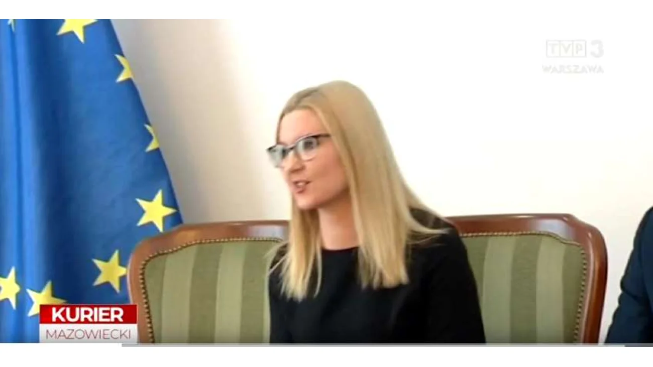 Oficjalne przekazanie pełnienia obowiązków Burmistrza Pułtuska - Dorocie Subdzie w Kurierze Mazowieckim
