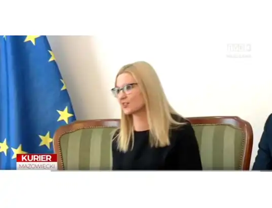 Oficjalne przekazanie pełnienia obowiązków Burmistrza Pułtuska - Dorocie Subdzie w Kurierze Mazowieckim