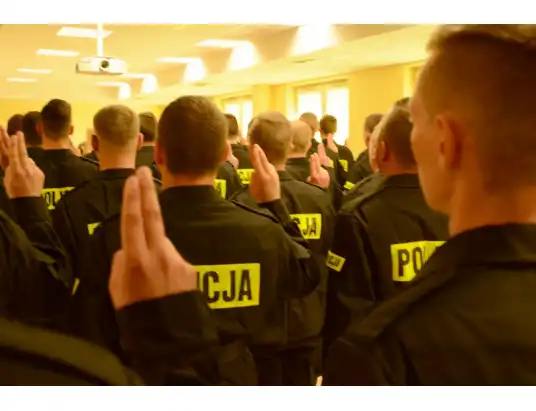 Dwóch nowych policjantów zasili szeregi Pułtuskiej Policji