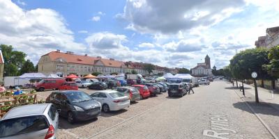 Wybrano zwycięską koncepcję zagospodarowania Rynku w Pułtusku. Więcej zieleni i zmiany przy ratuszu