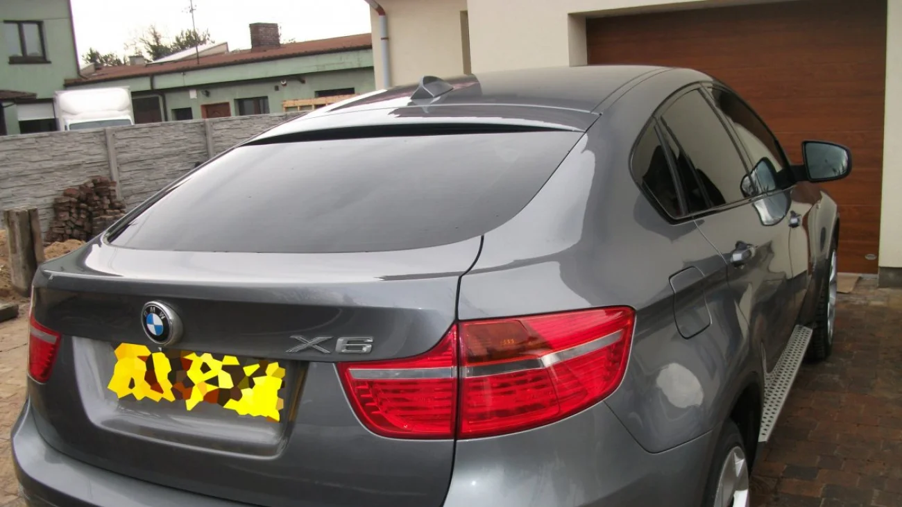 Mazowieccy policjanci rozbili grupę przestępczą - do tej pory odzyskano 60 pojazdów