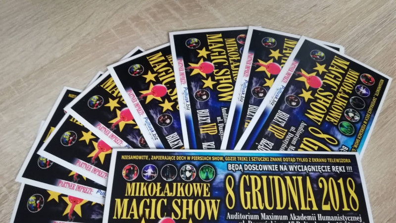Wygraj wejściówki na Mikołajkowe Magic Show! [KONKURS]