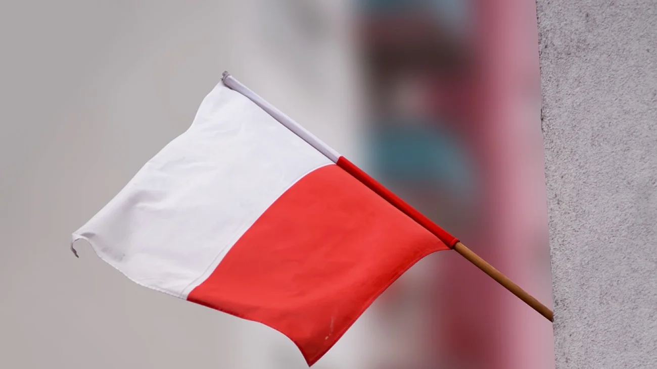 Szacunek dla FLAGI i HYMNU RZECZYPOSPOLITEJ - kampania społeczna