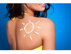 Jak ukoić ból po oparzeniu słonecznym podczas wakacji