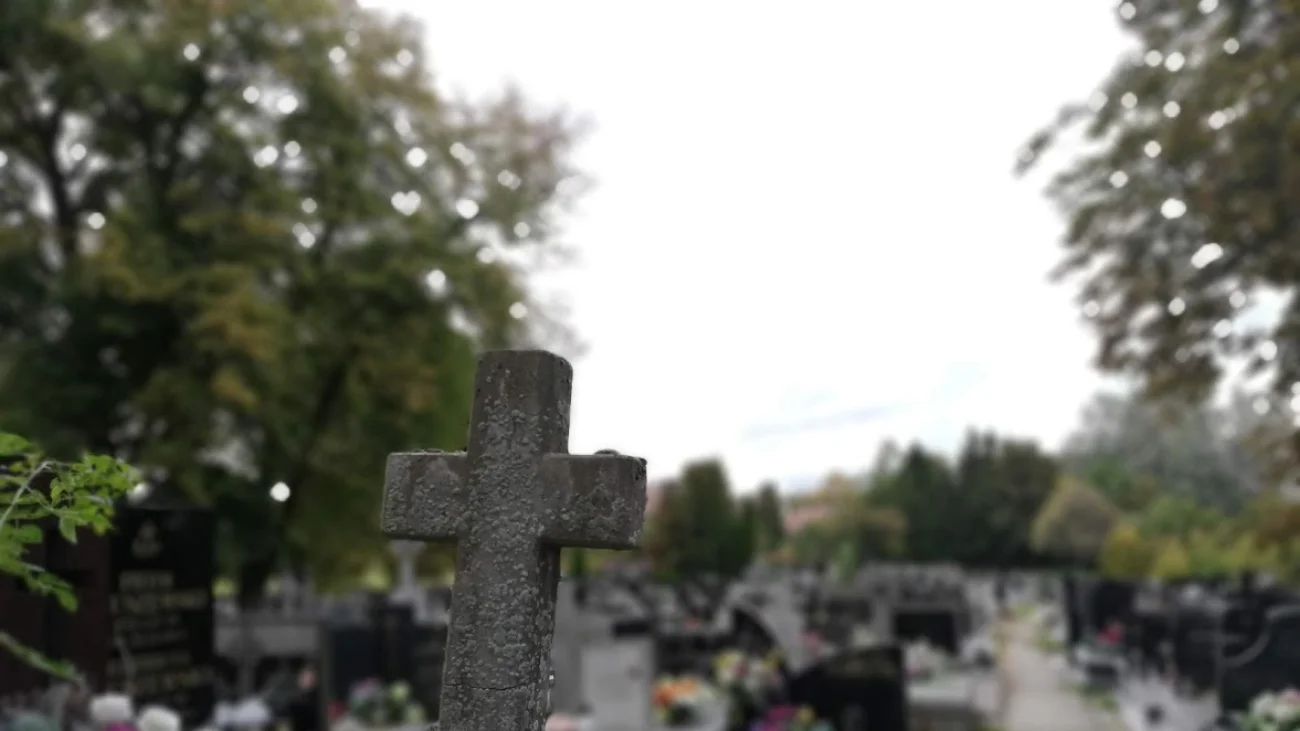 Rekordowa kwesta na renowację zabytkowych nagrobków w Pułtusku