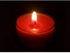 Znicze na ulicy Jana Pawla II