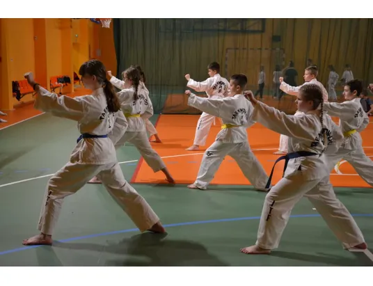 Egzamin na stopnie uczniowskie taekwon-do w MKSW KAN Pułtusk